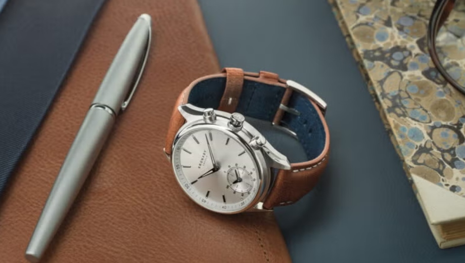 ساعت‌های با عمر باتری طولانی