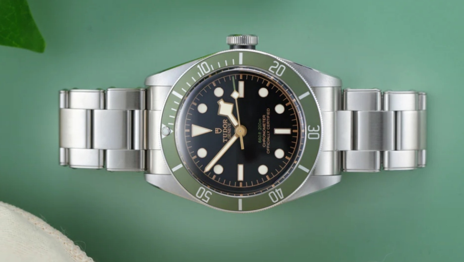 ساعتهای لوکس مناسب برای هدیه در زمستان