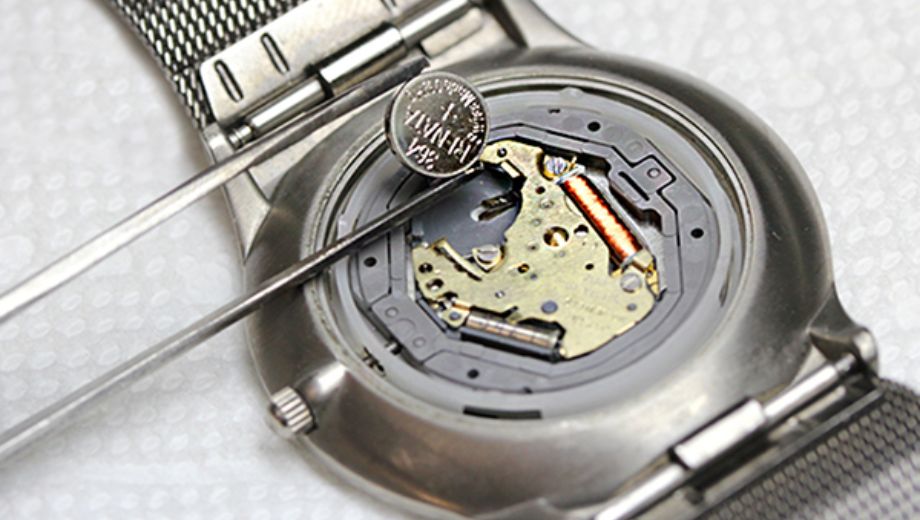 راهنمای تعویض باتری ساعت