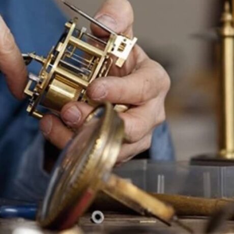 راهنمای جامع تعمیر ساعت کوکی از خرابی تا کارکرد دقیق