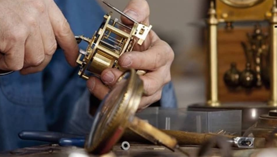 راهنمای جامع تعمیر ساعت کوکی از خرابی تا کارکرد دقیق