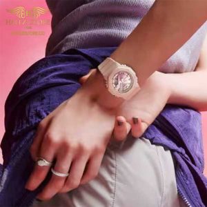ساعت زنانه کاسیو جی شاک مدل GMA-P2100SG-4ADR